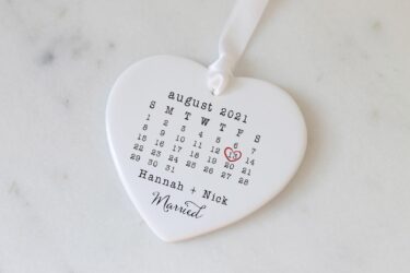 Married Ornament, Wedding Gift, Wedding Date Ornament, Calendar, Anniversary Gift