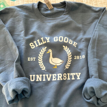 Silly Goose University Crewneck Sweatshirt,Unisex Silly Goose University Shirt, Funny Men’s Sweatshirt, Funny Gift for Guys, Funny Goose Tshirt